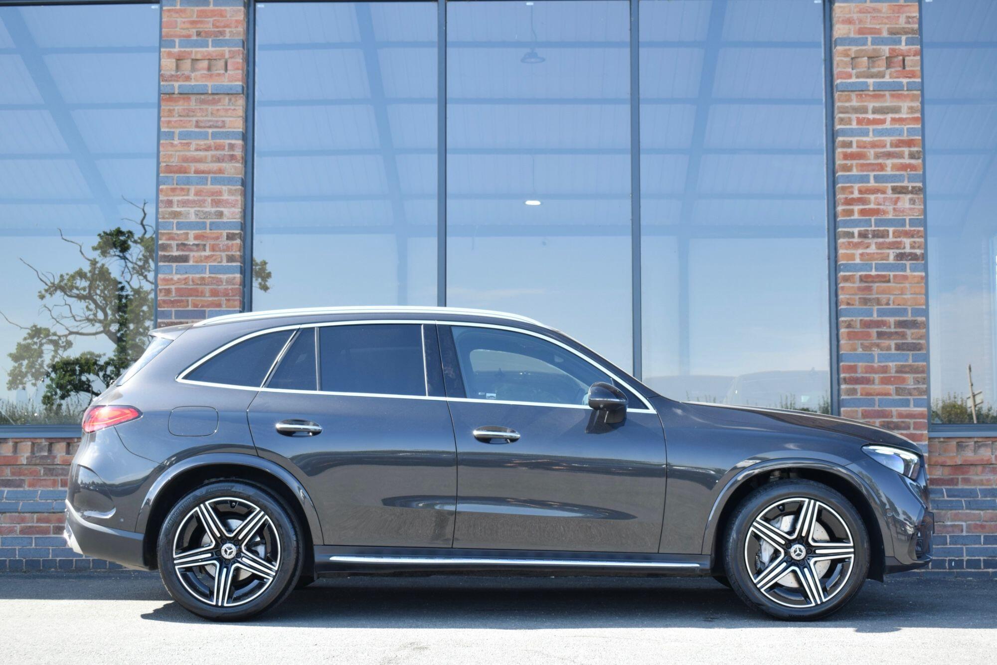 Mercedes-Benz GLC view 9
