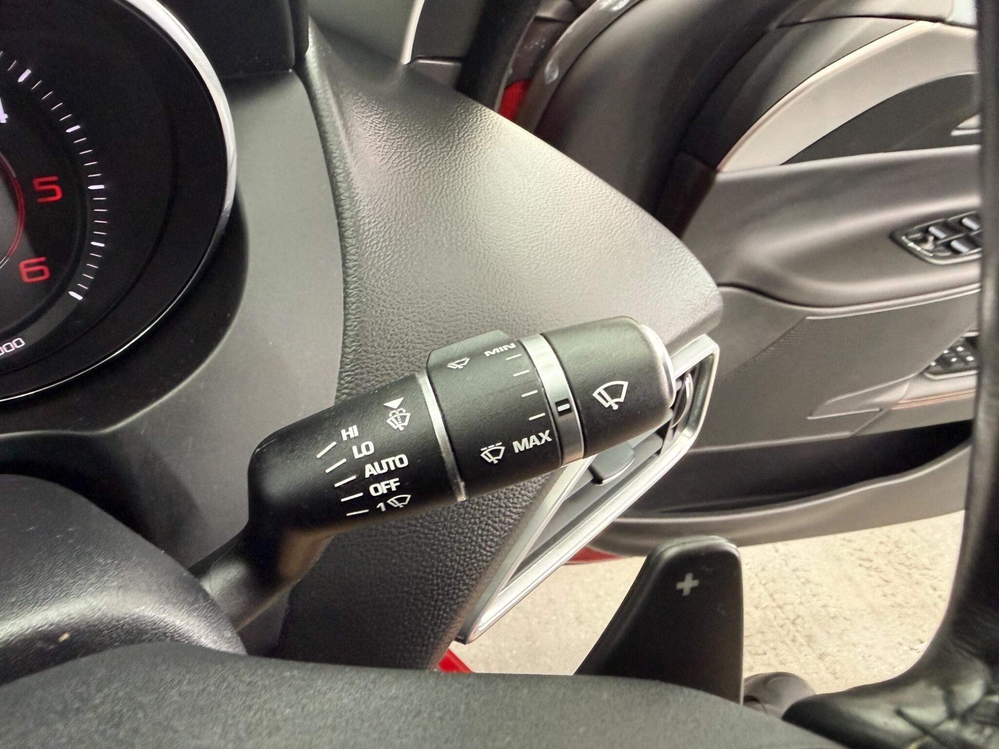 Jaguar Xe view 41
