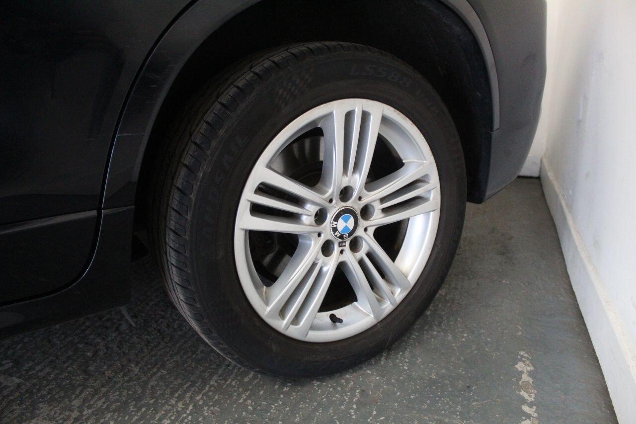 BMW X3 view 50