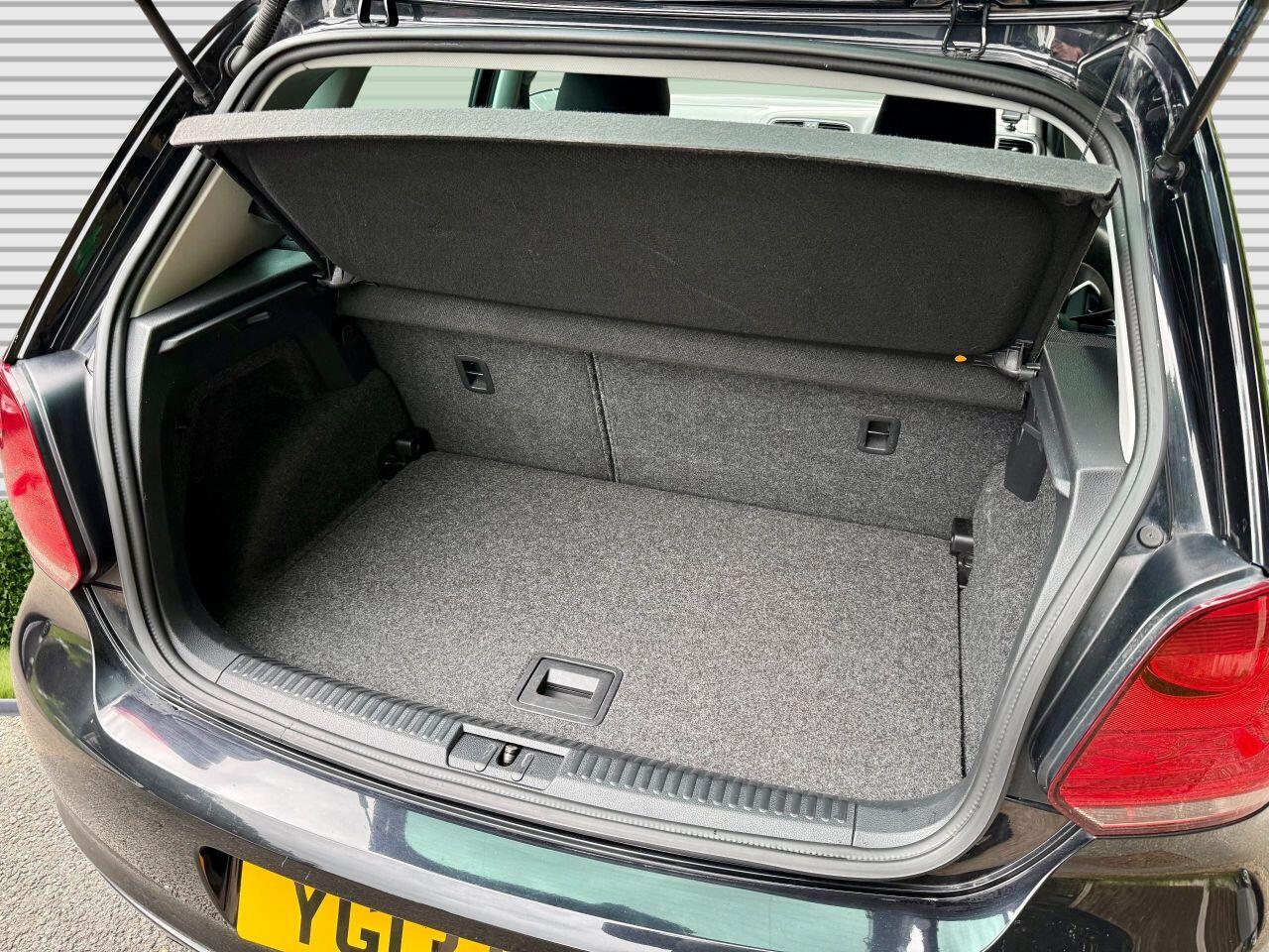 Volkswagen Polo view 24