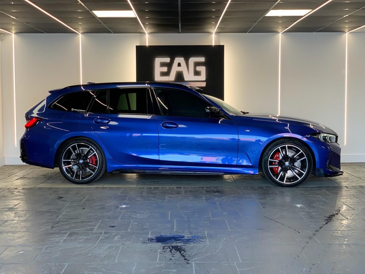 BMW 3 Series view 2