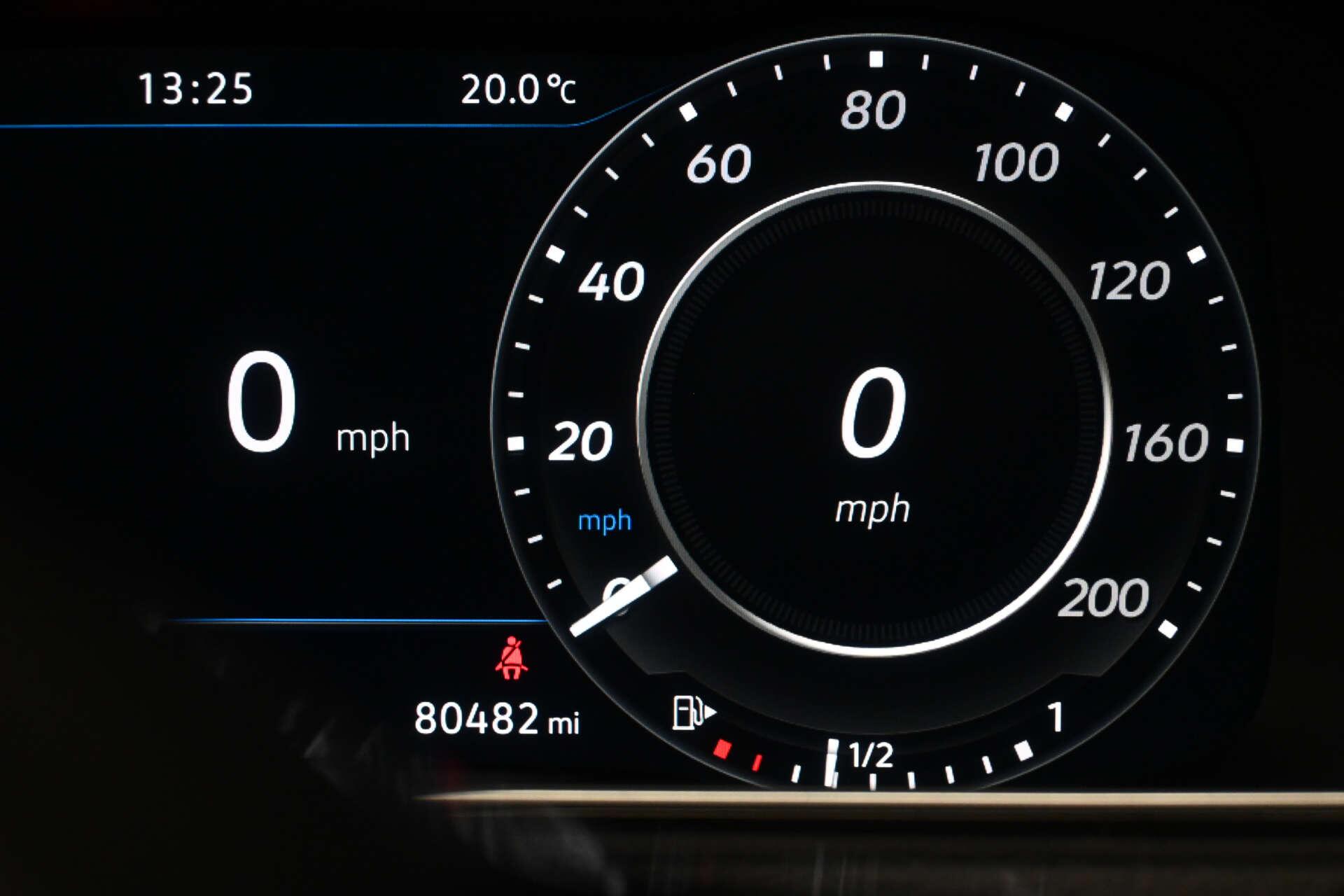 Volkswagen Golf view 35
