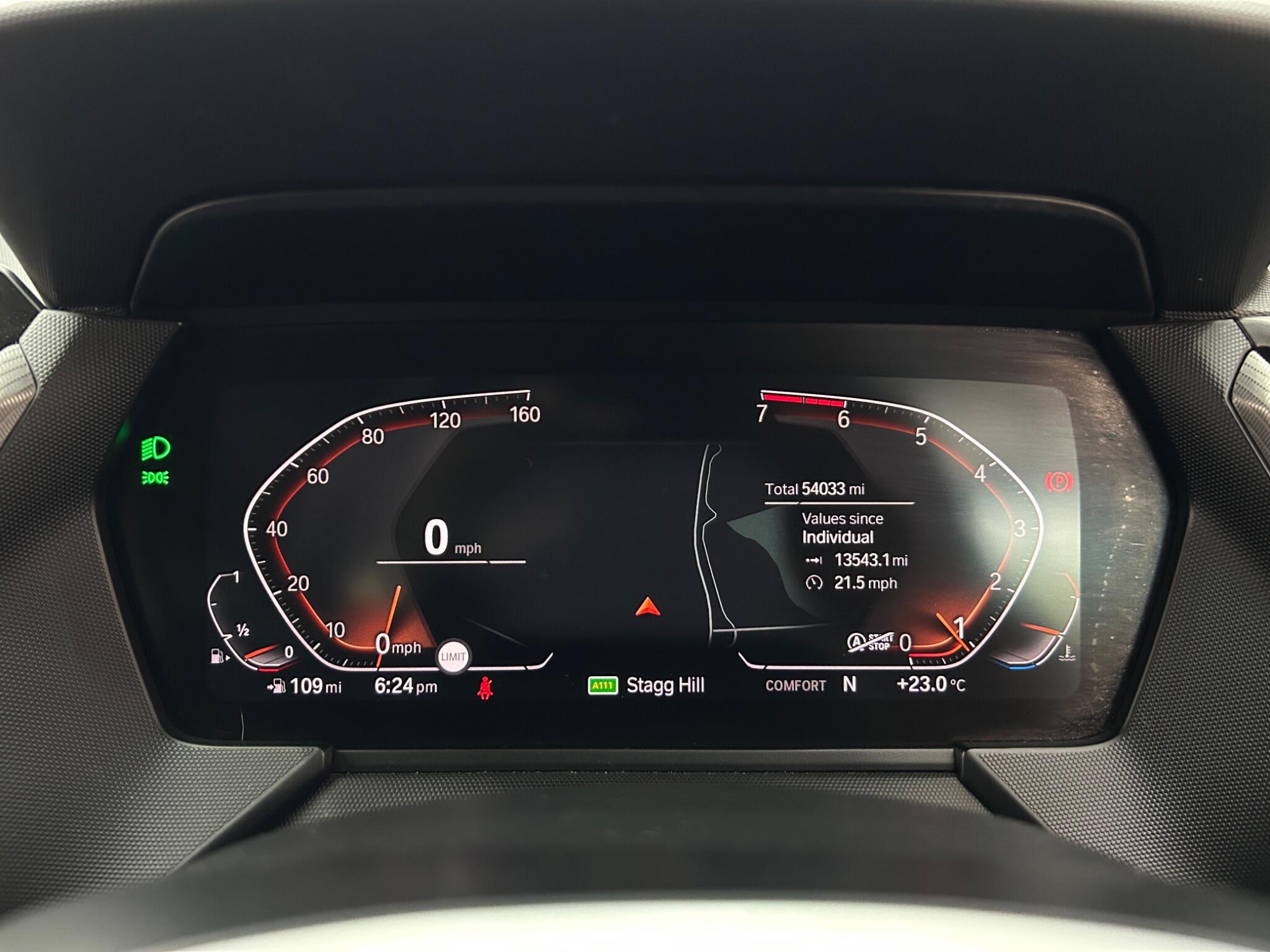BMW 1 Series view 38