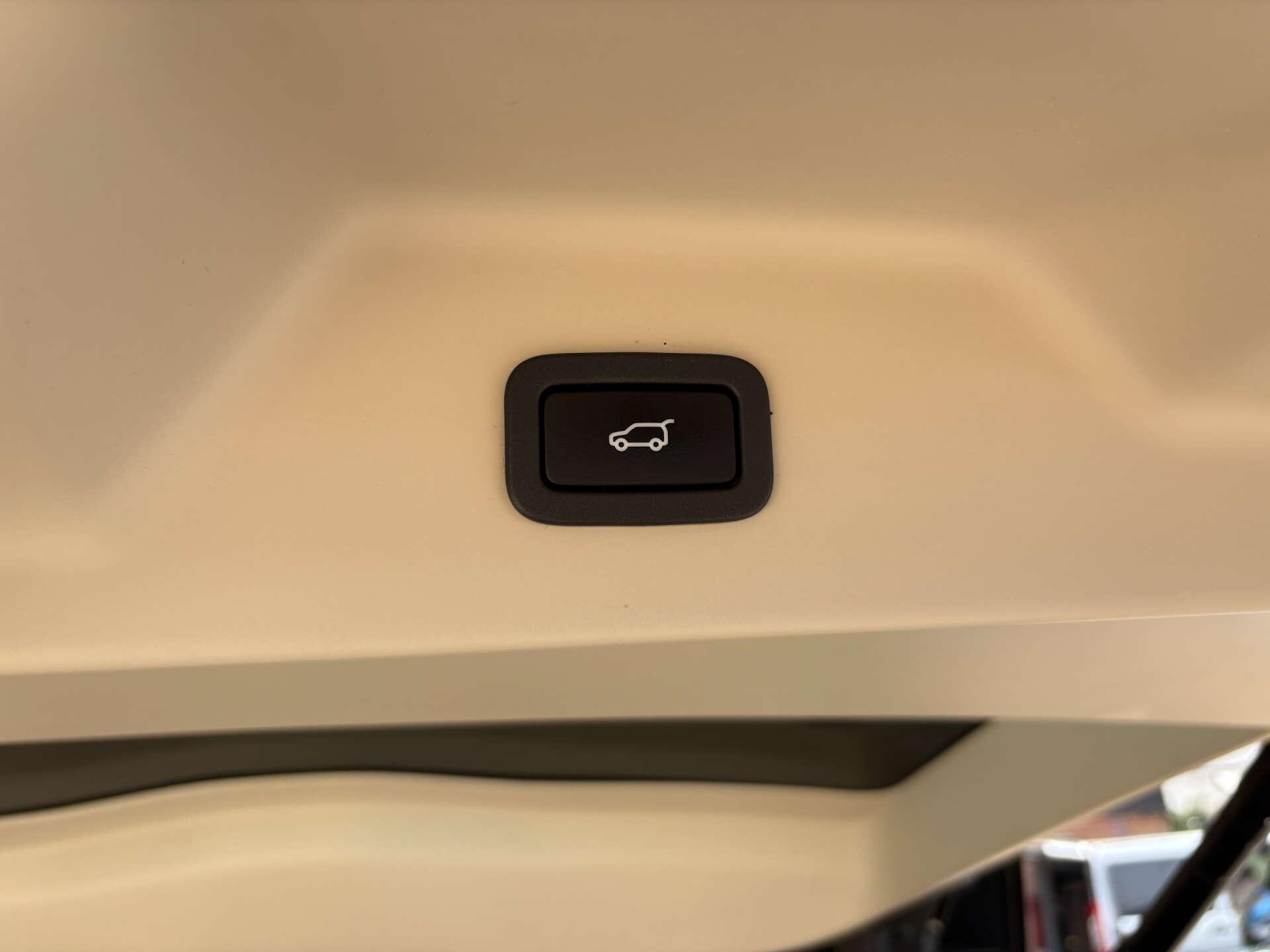 Land Rover Range Rover view 55