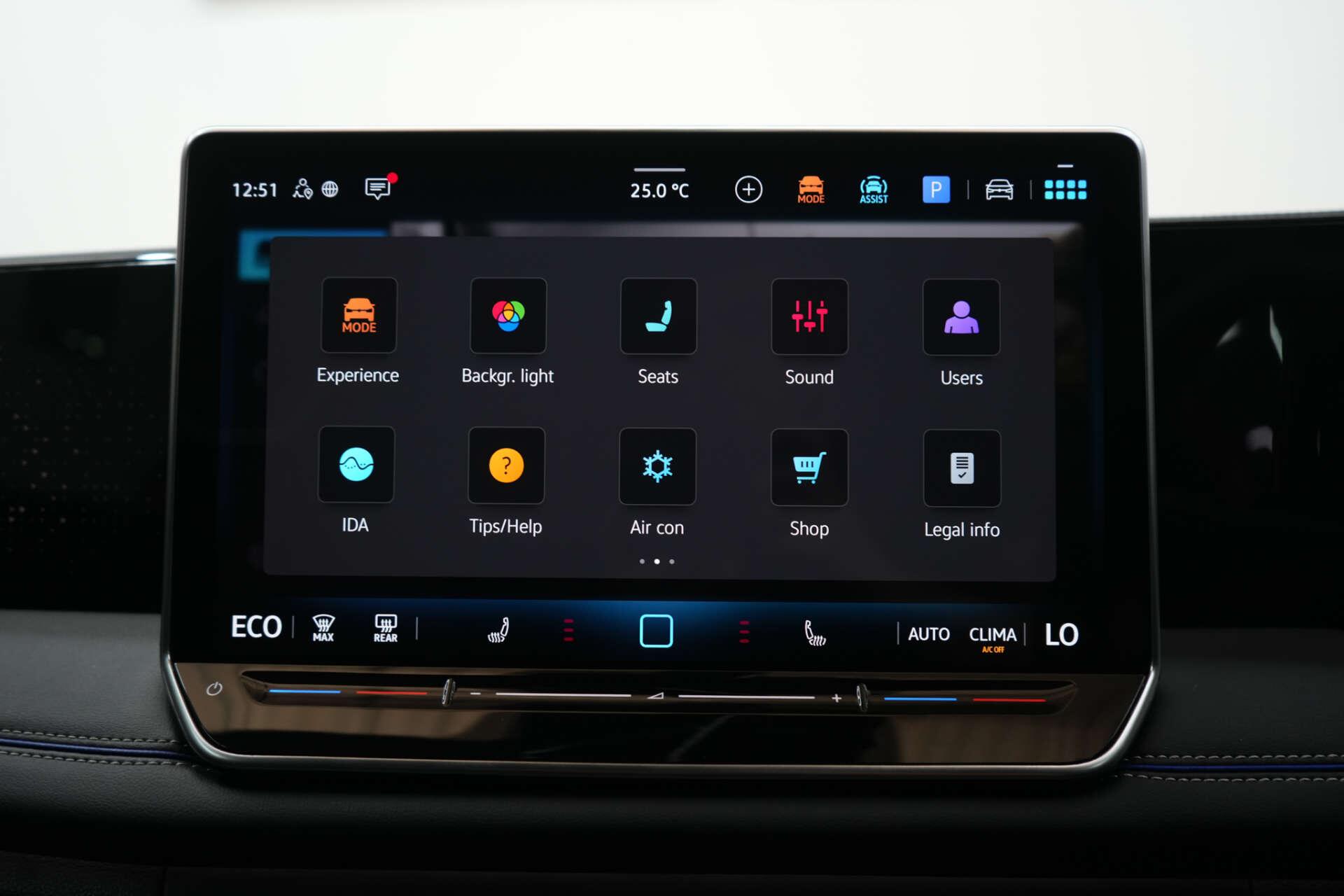Volkswagen Tiguan view 33