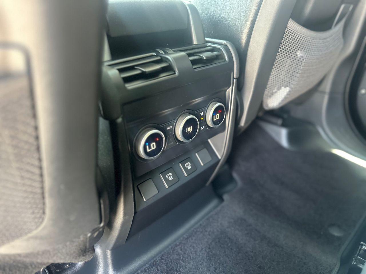 Land Rover Defender view 20