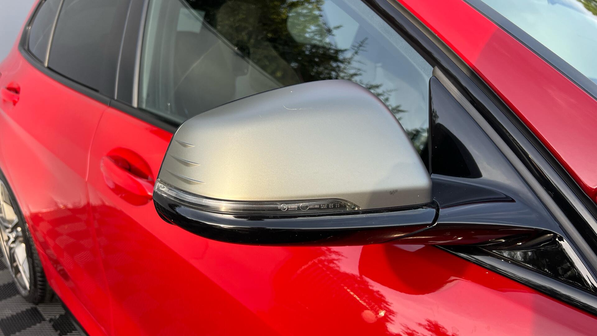 BMW 1 Series view 26