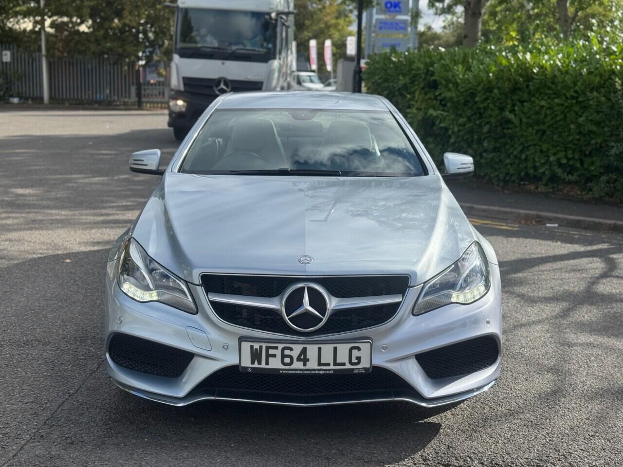 Mercedes-Benz E-Class view 2