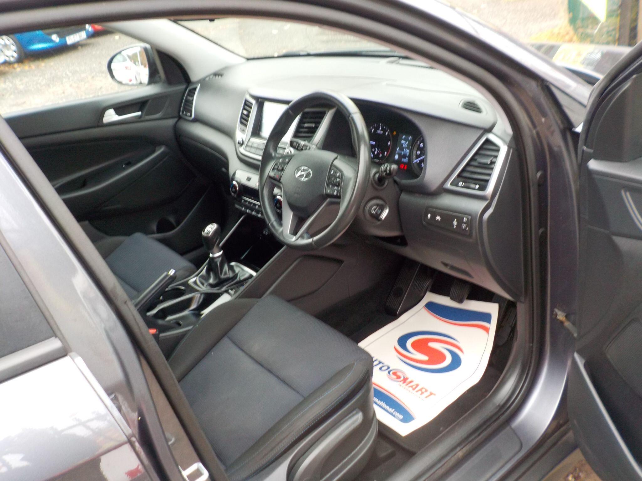 Hyundai TUCSON 1.7 CRDi Blue Drive SE Nav Euro 6 (s/s) 5dr