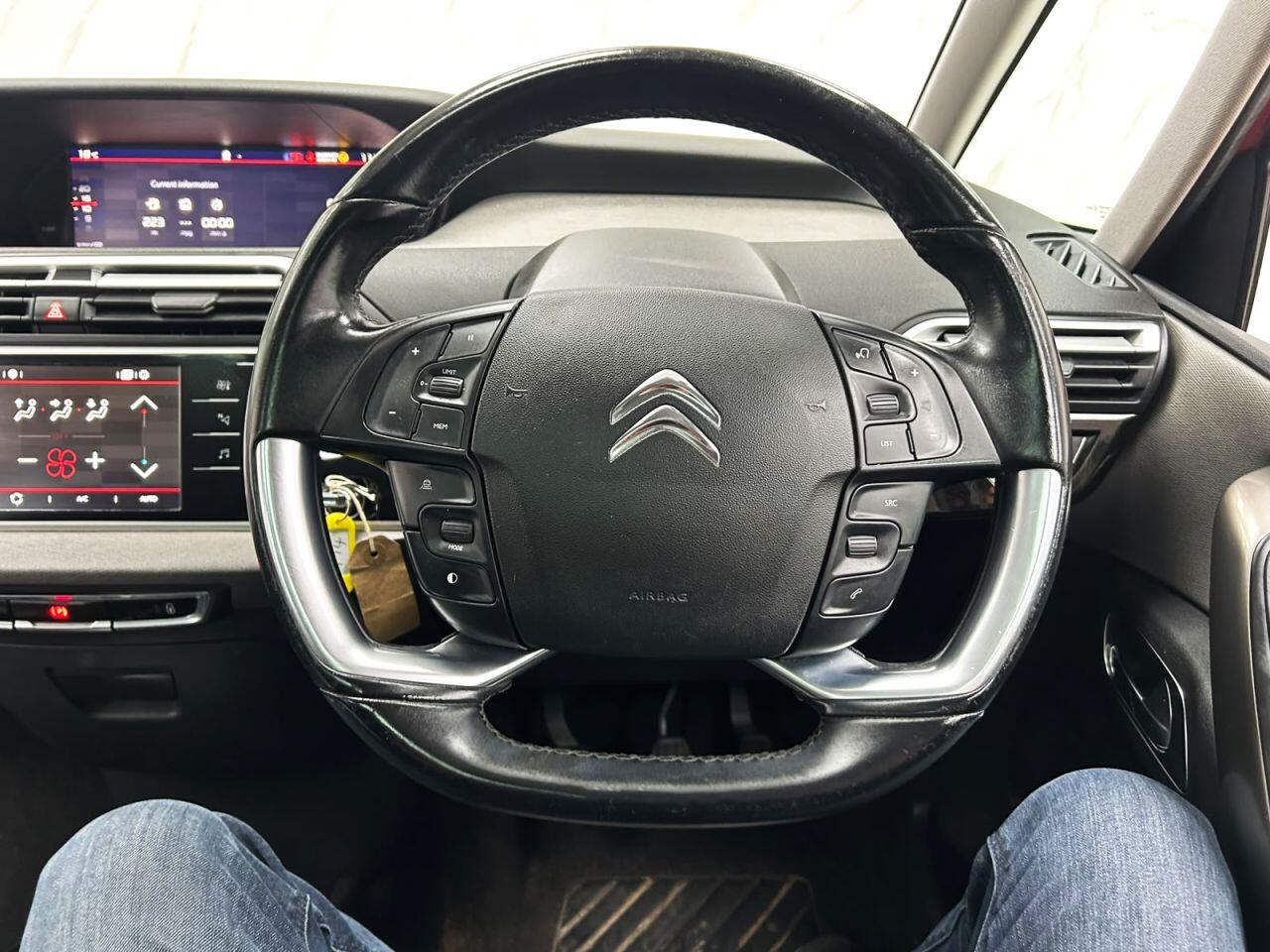 Citroen Grand C4 Spacetourer view 19