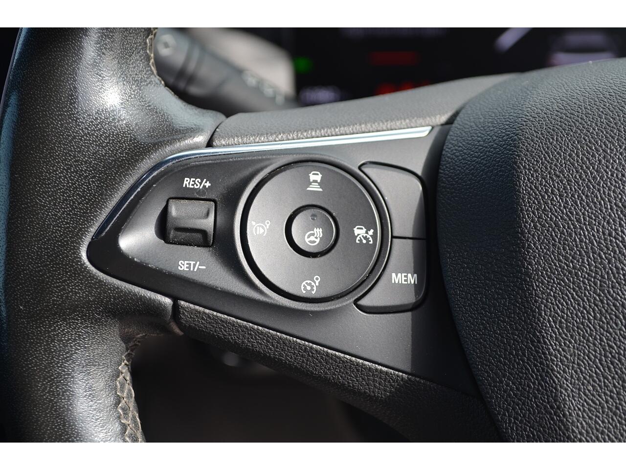 Vauxhall Mokka view 24