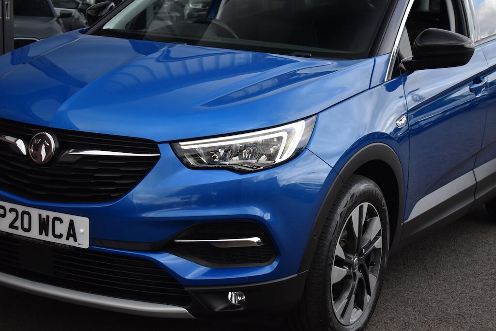 Vauxhall Grandland X view 22