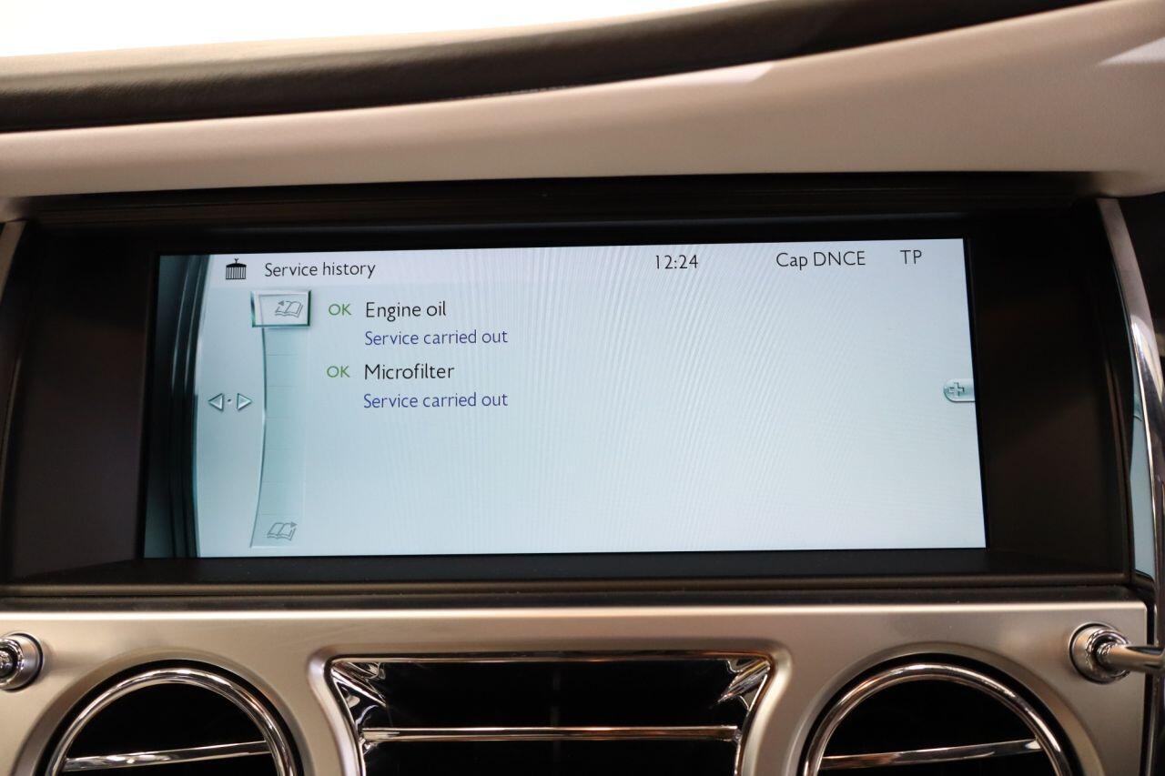 Rolls-Royce Wraith view 27