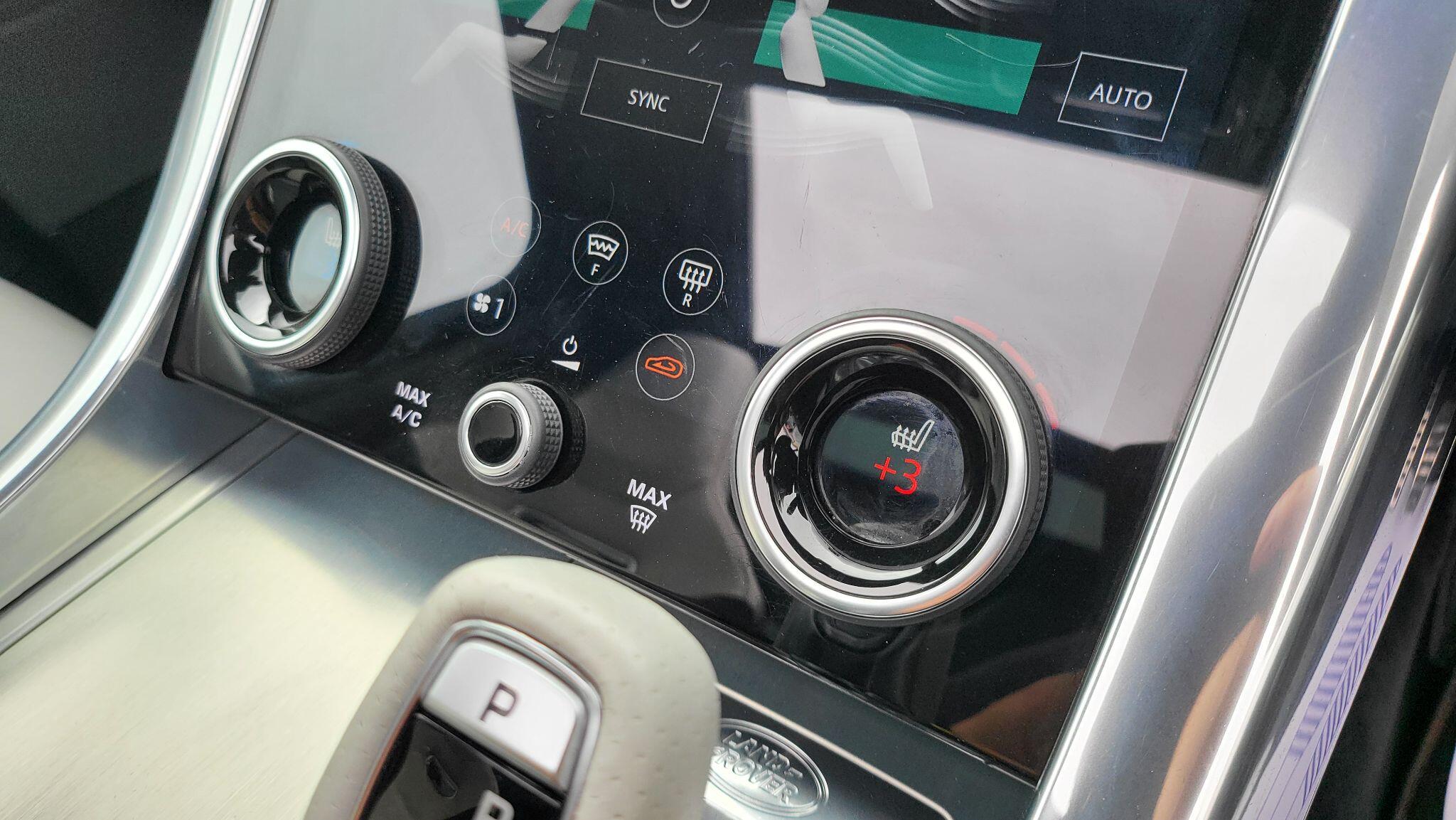 Land Rover Range Rover Sport view 33