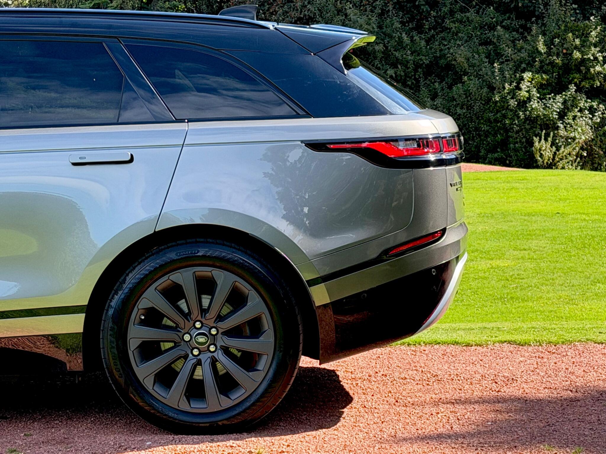 Land Rover Range Rover Velar view 25