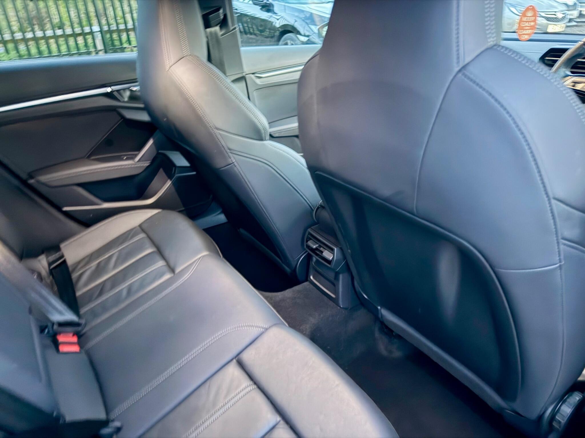 Audi A3 view 26