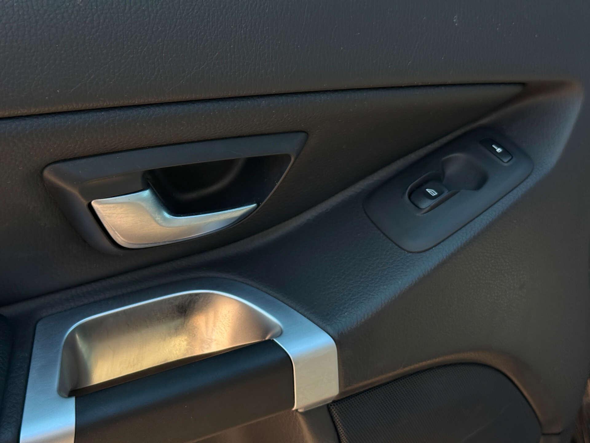 Volvo XC90 view 48