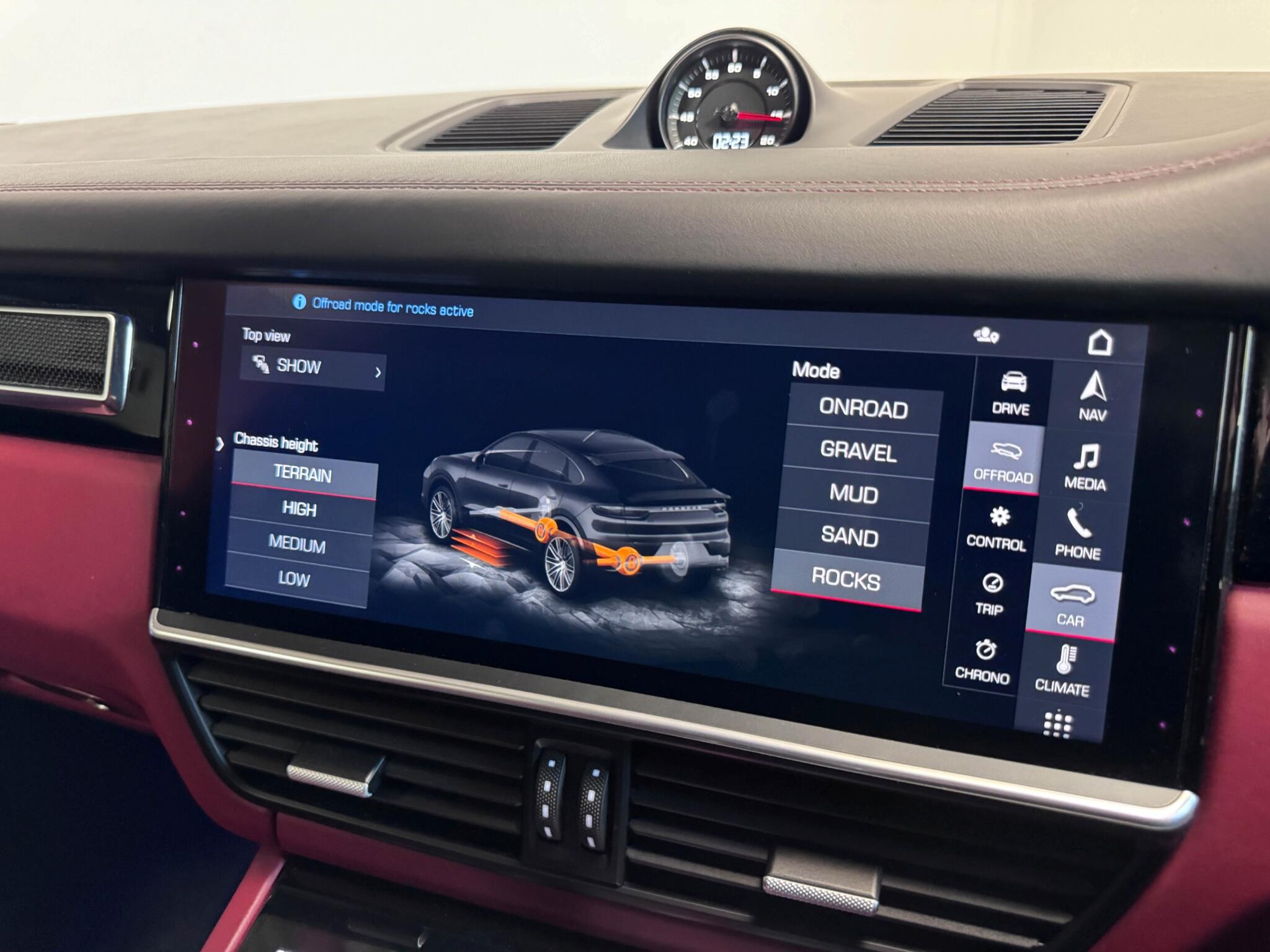 Porsche Cayenne view 62