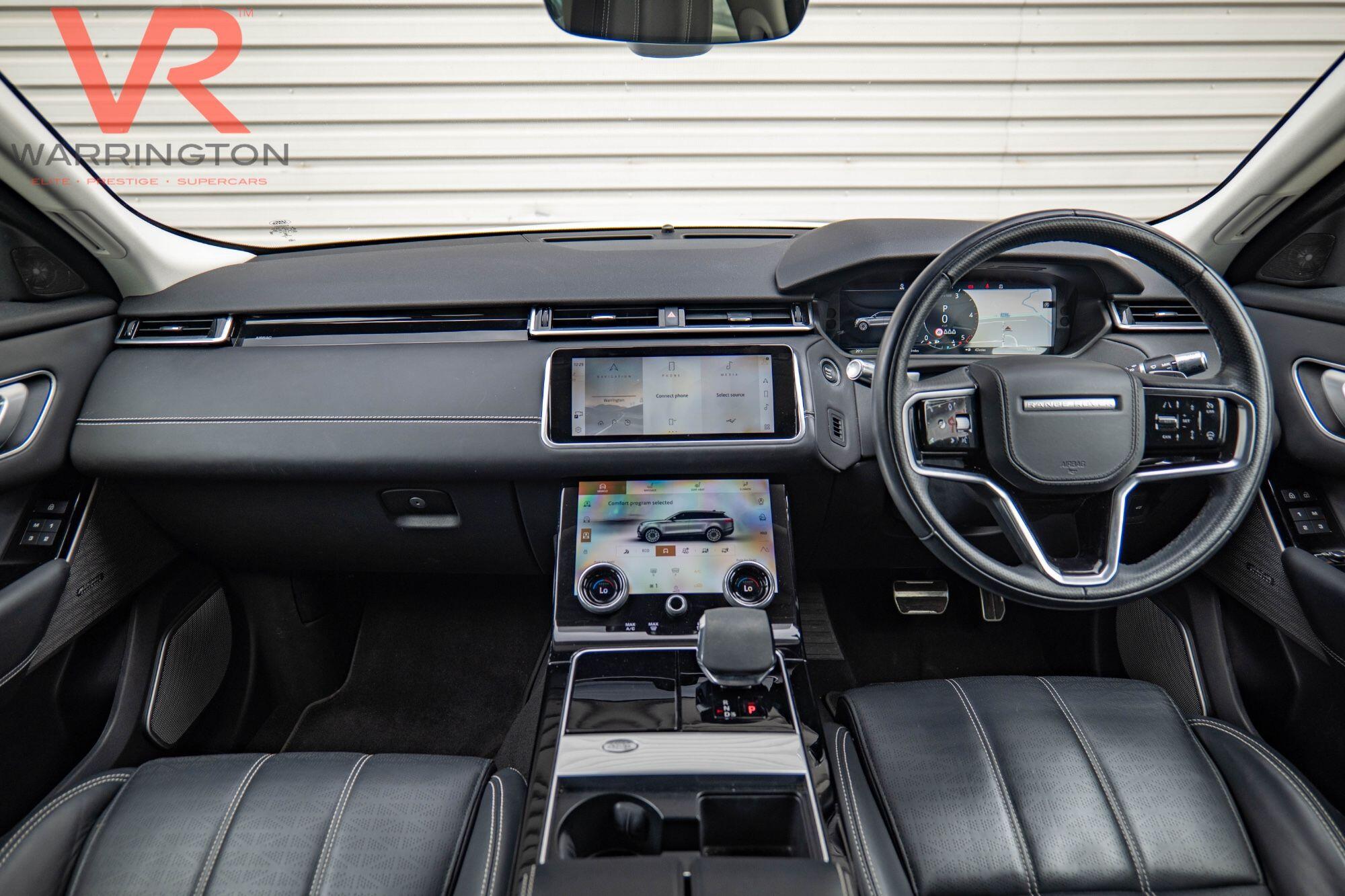 Land Rover Range Rover Velar view 2