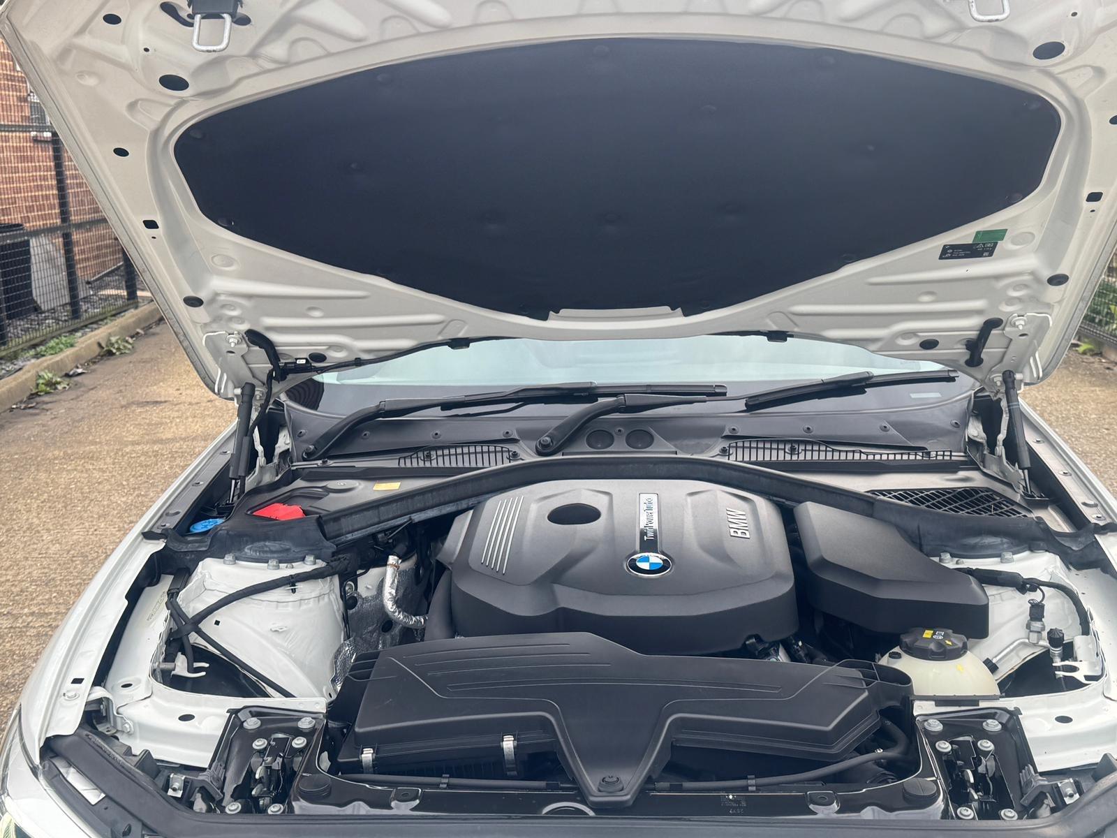 BMW 1 Series view 21
