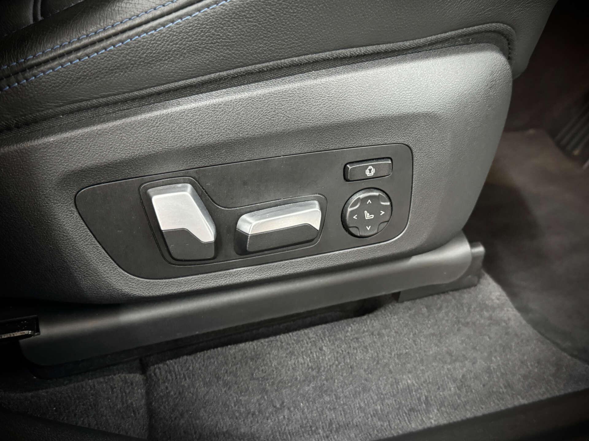 BMW X3 view 40