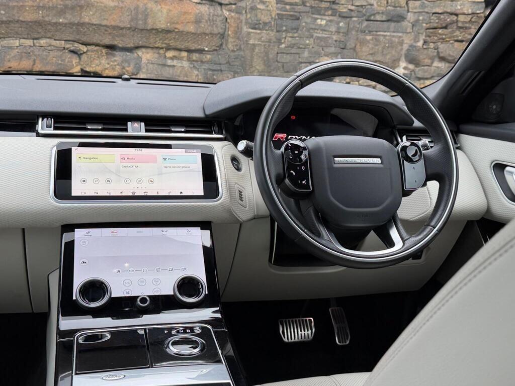 Land Rover Range Rover Velar view 26