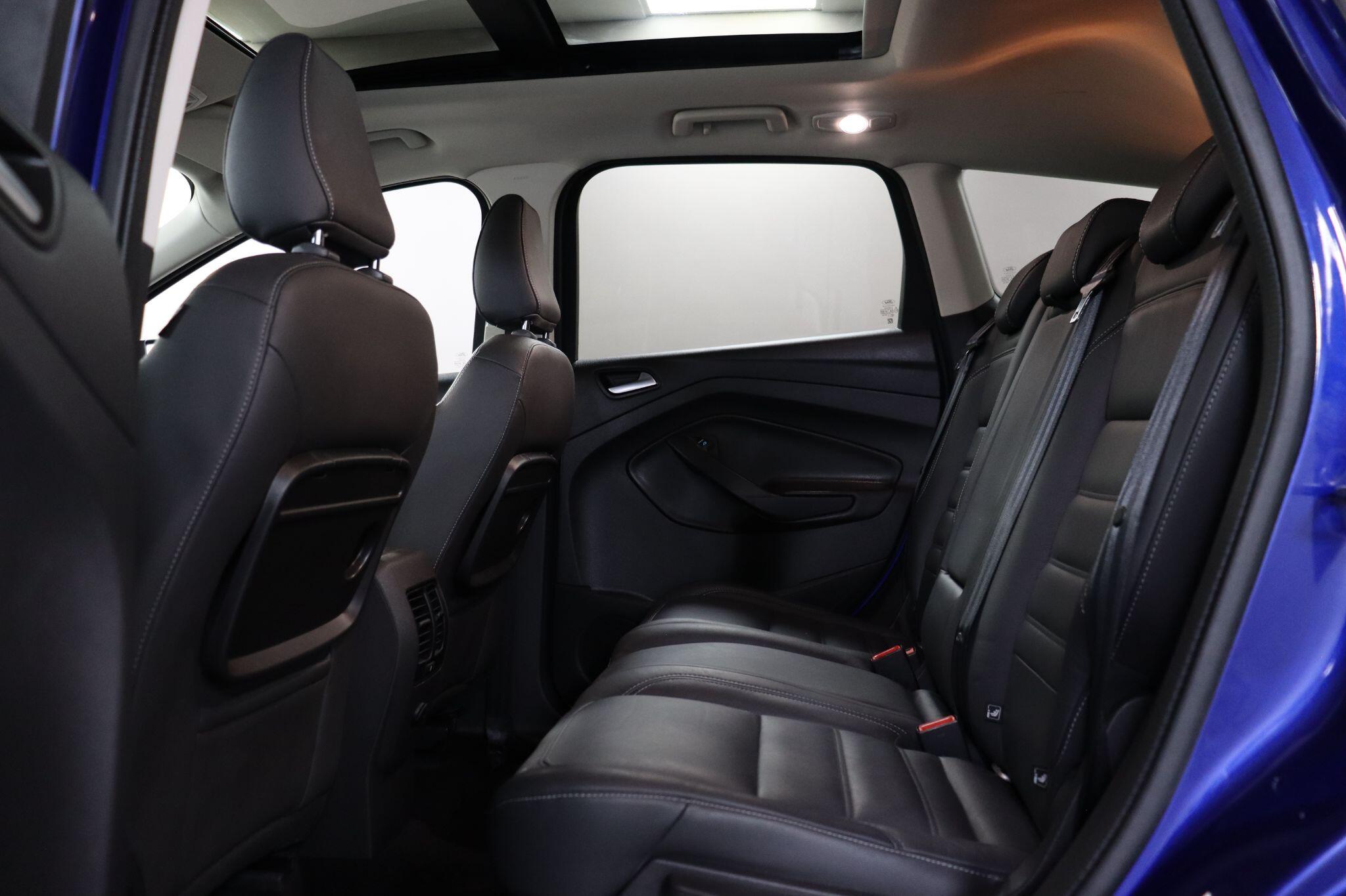 Ford Kuga view 42