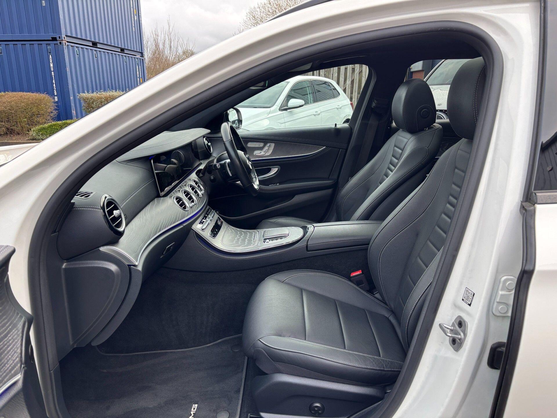 Mercedes-Benz E-Class view 27