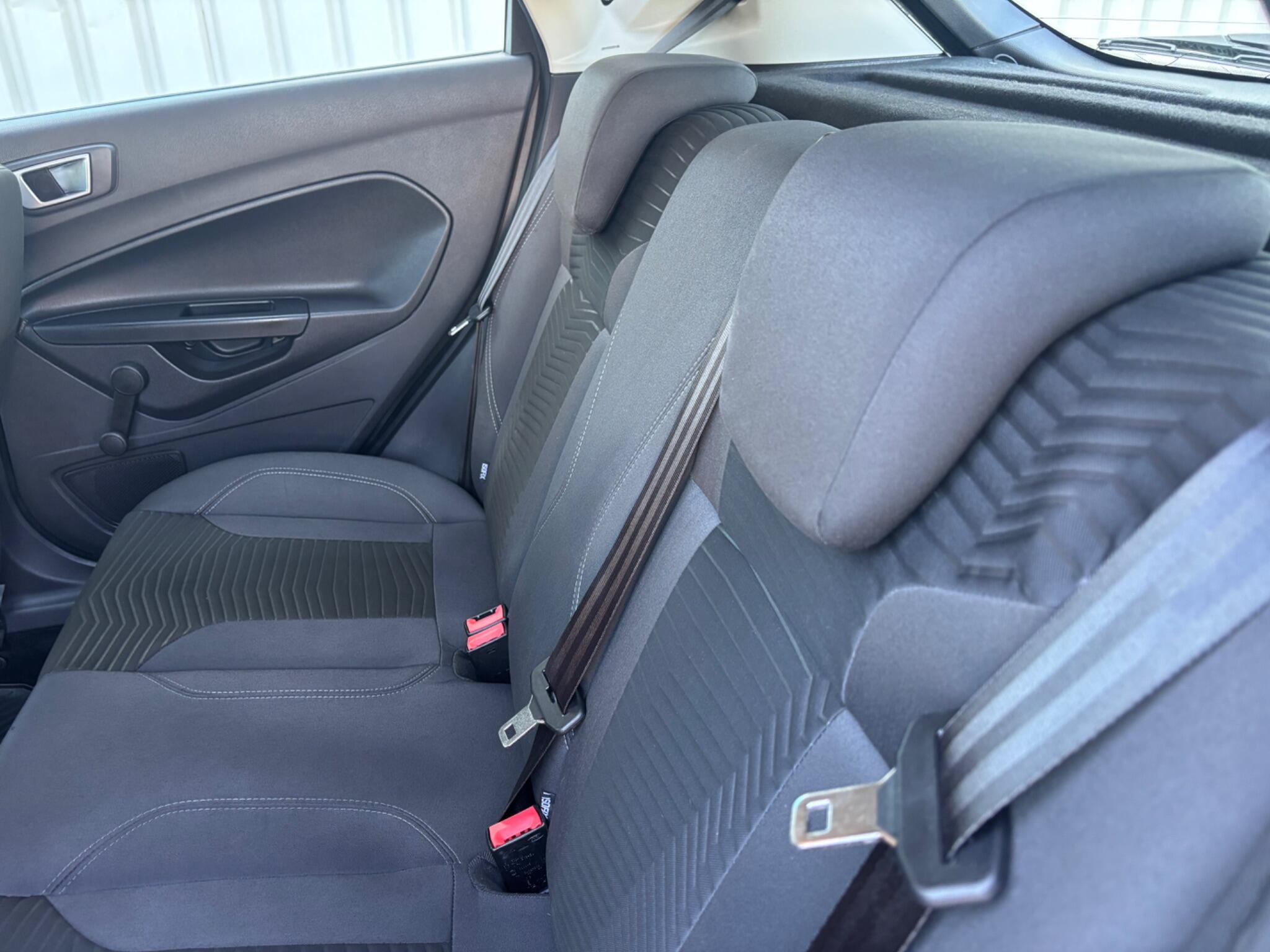 Ford Fiesta view 19