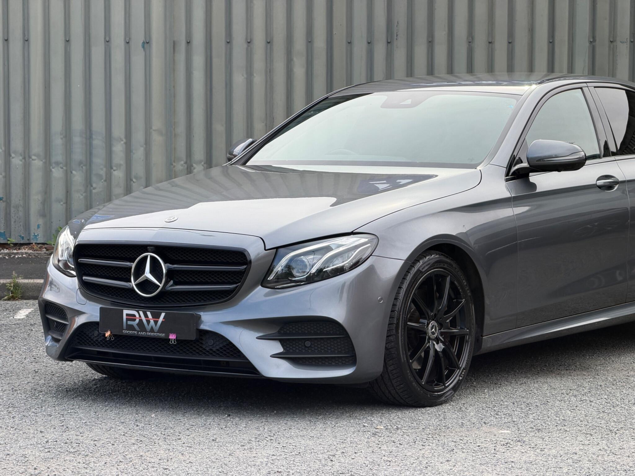 Mercedes-Benz E Class view 12