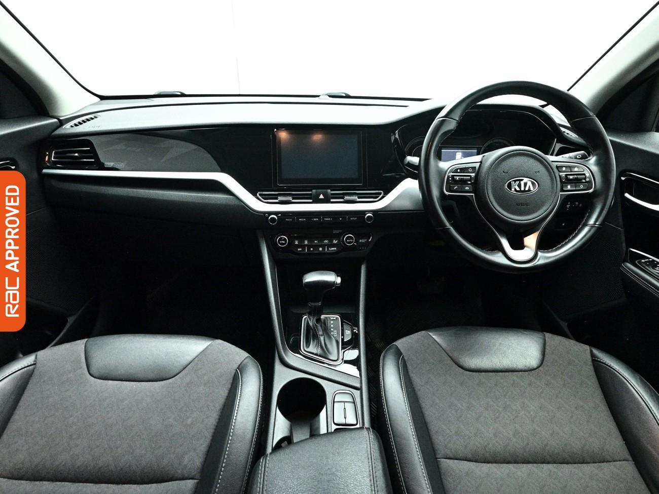 Kia Niro view 2