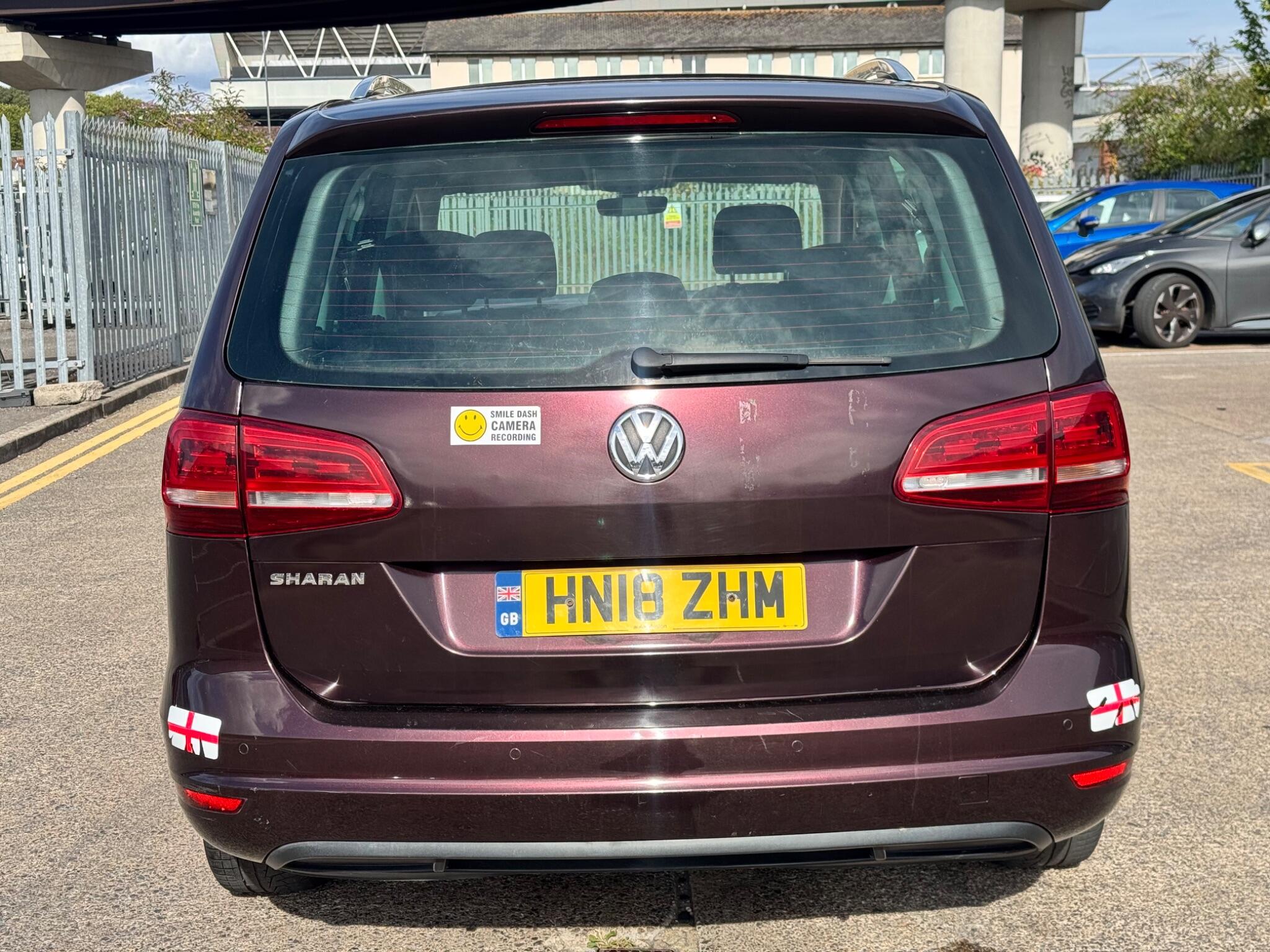 Volkswagen Sharan view 13