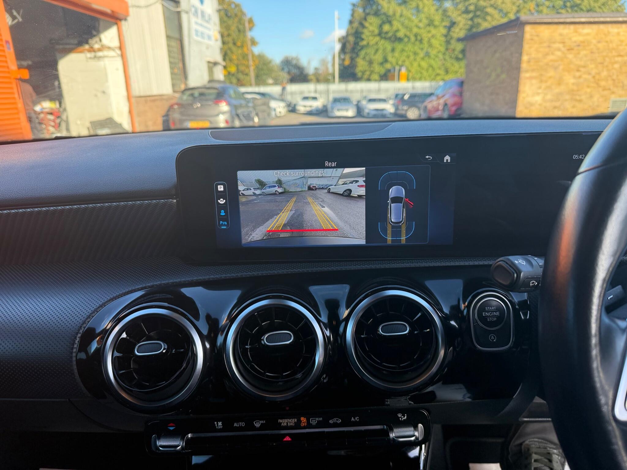 Mercedes-Benz A Class view 25