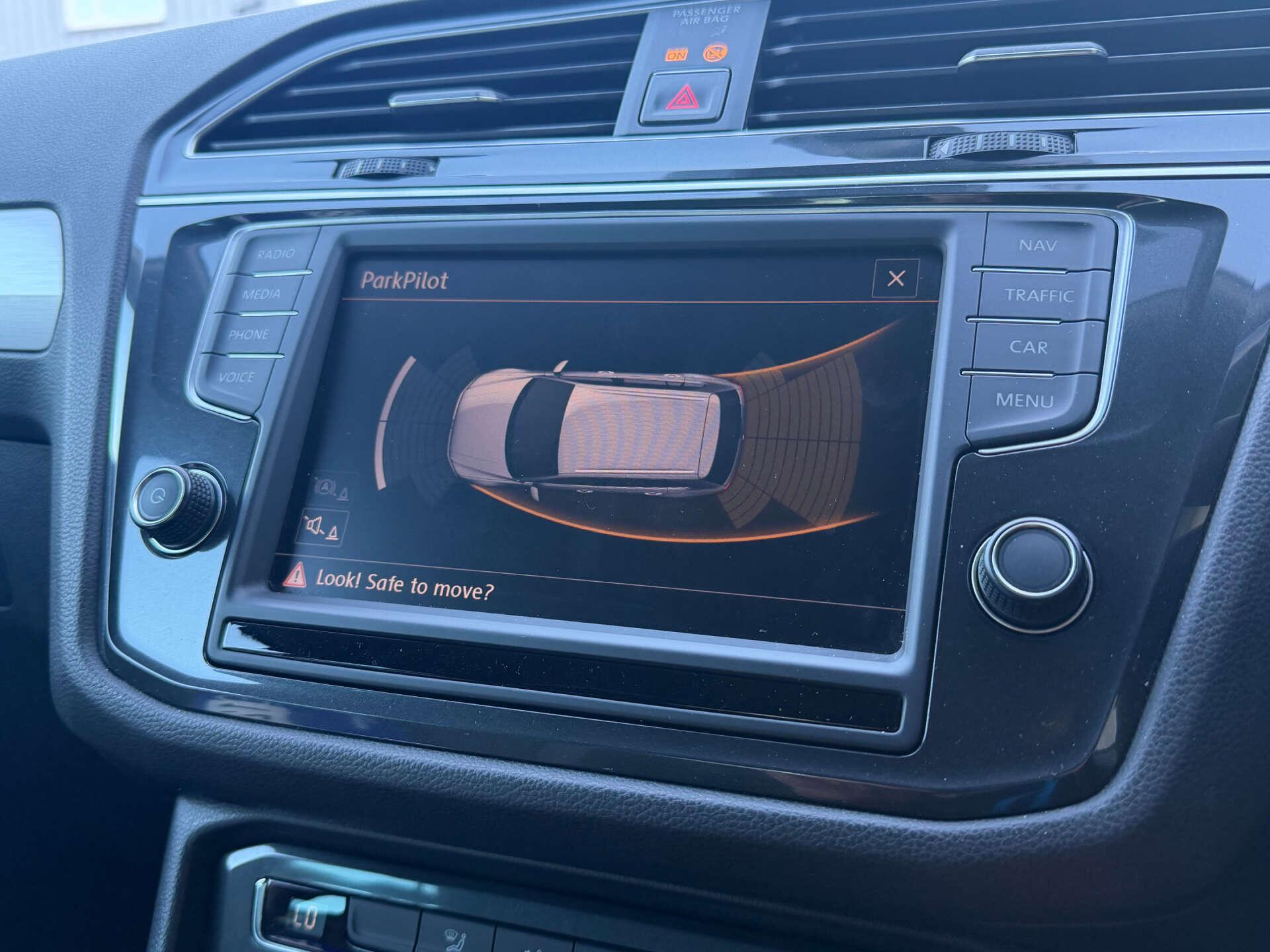 Volkswagen Tiguan view 20
