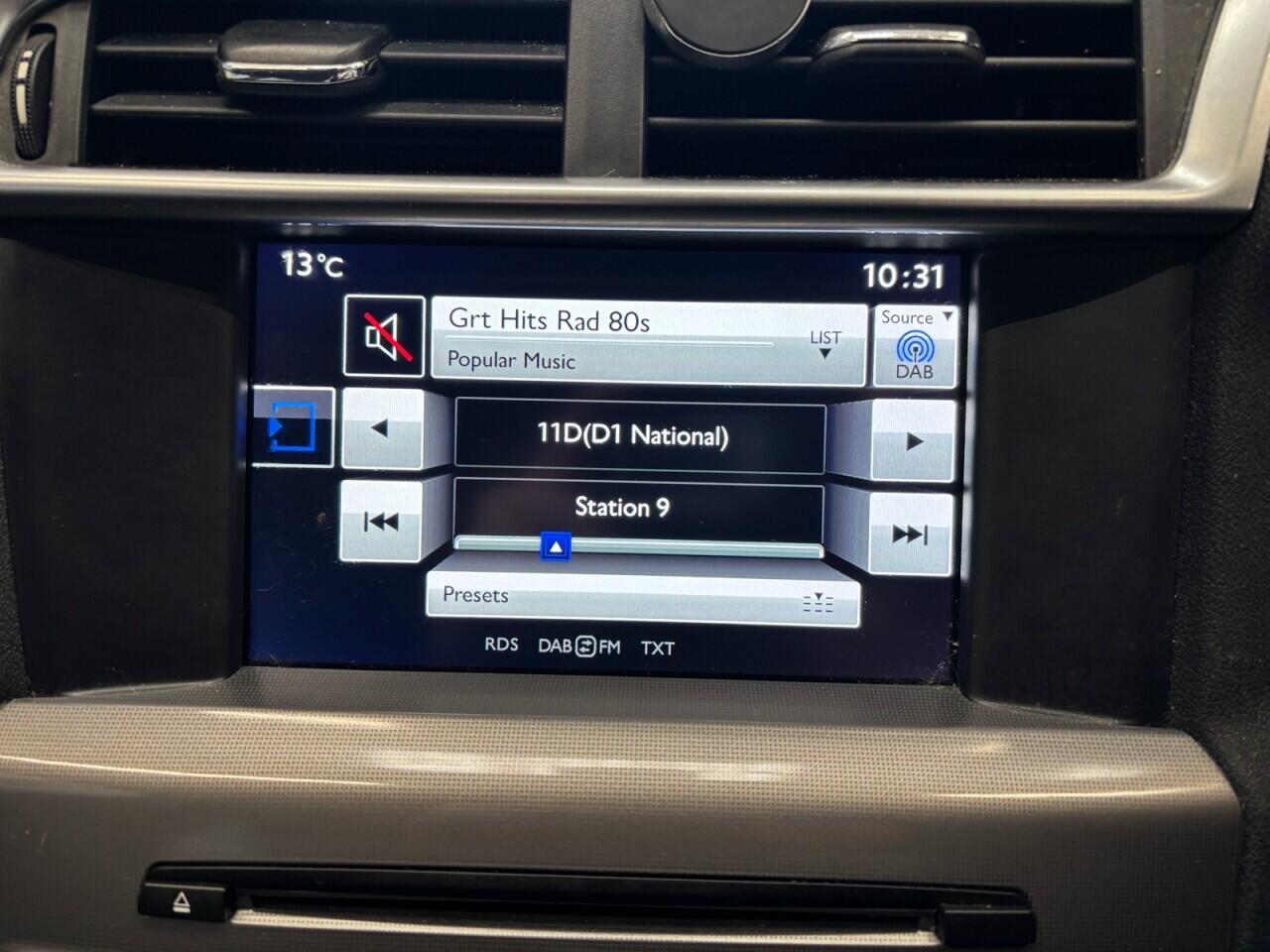 Citroen C4 view 23