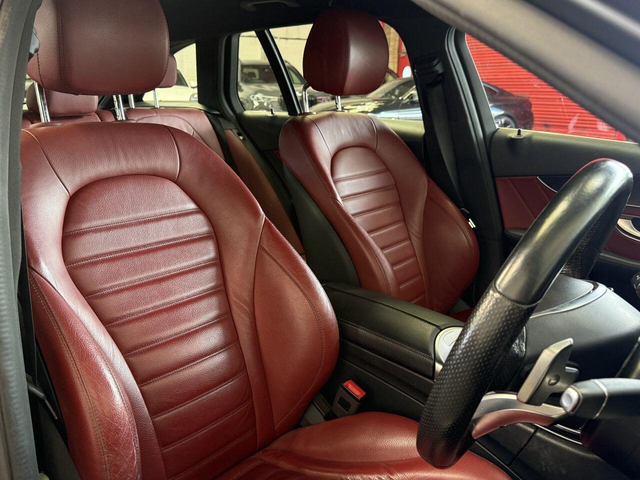 Mercedes-Benz C Class view 31