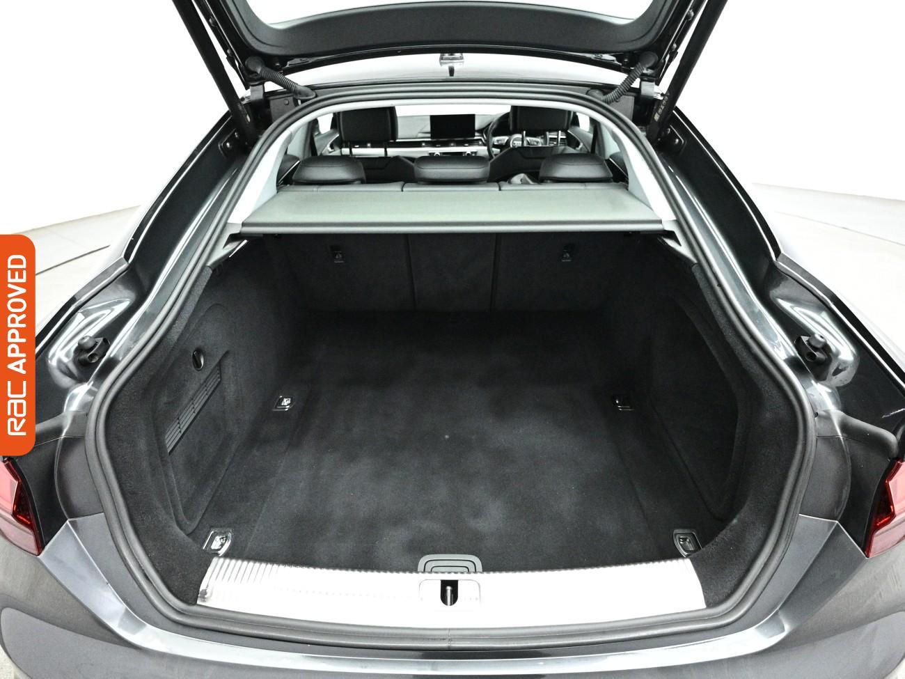 Audi A5 view 27