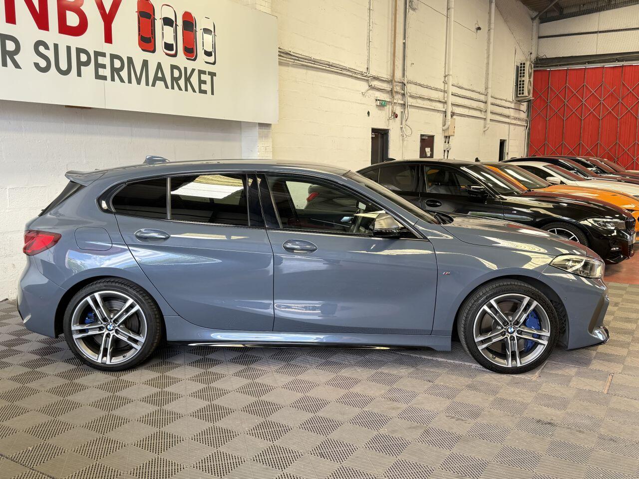 BMW 1 Series view 11