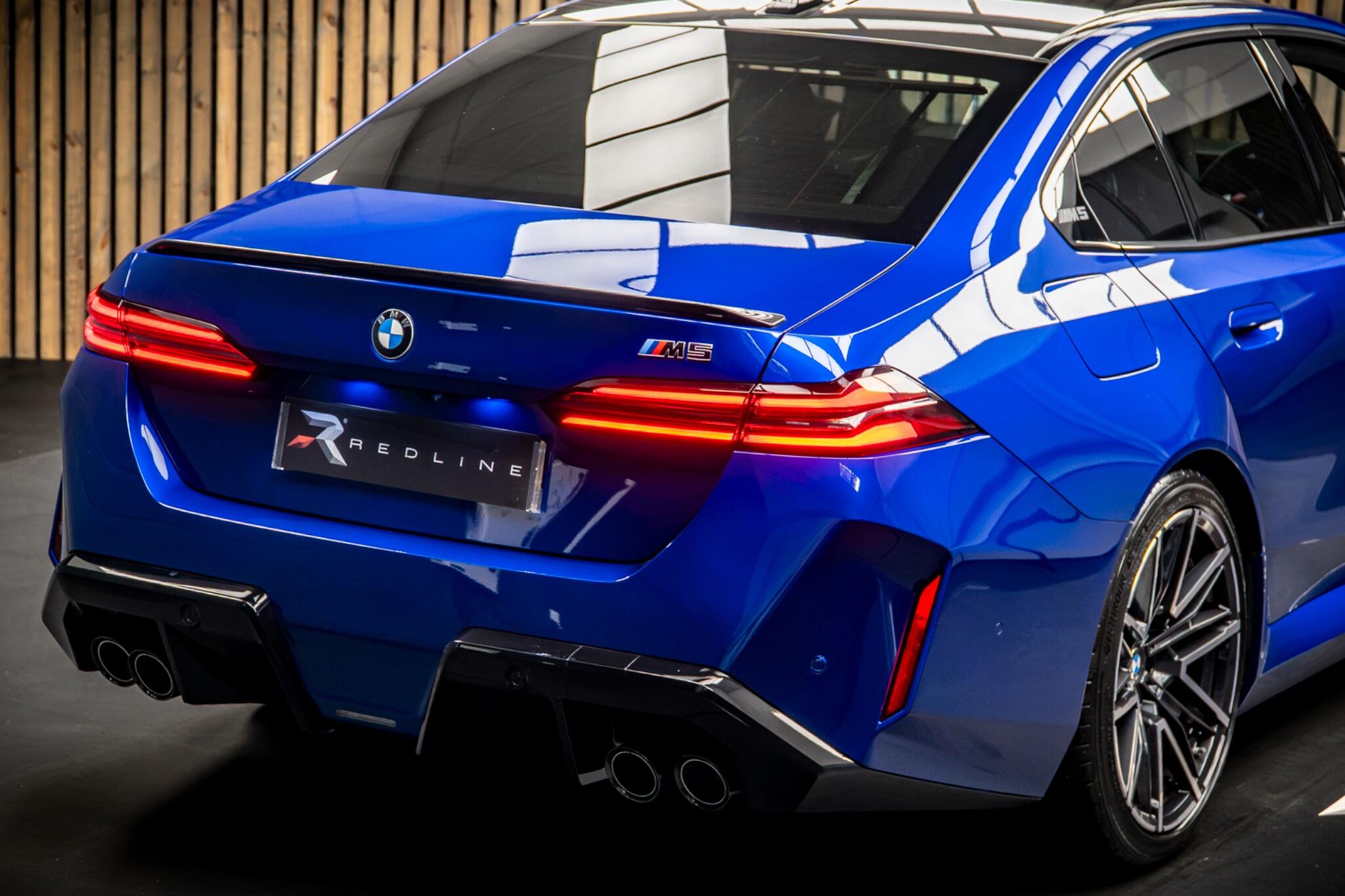 BMW M5 view 22