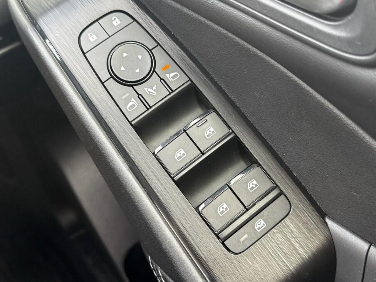 Nissan Qashqai view 35