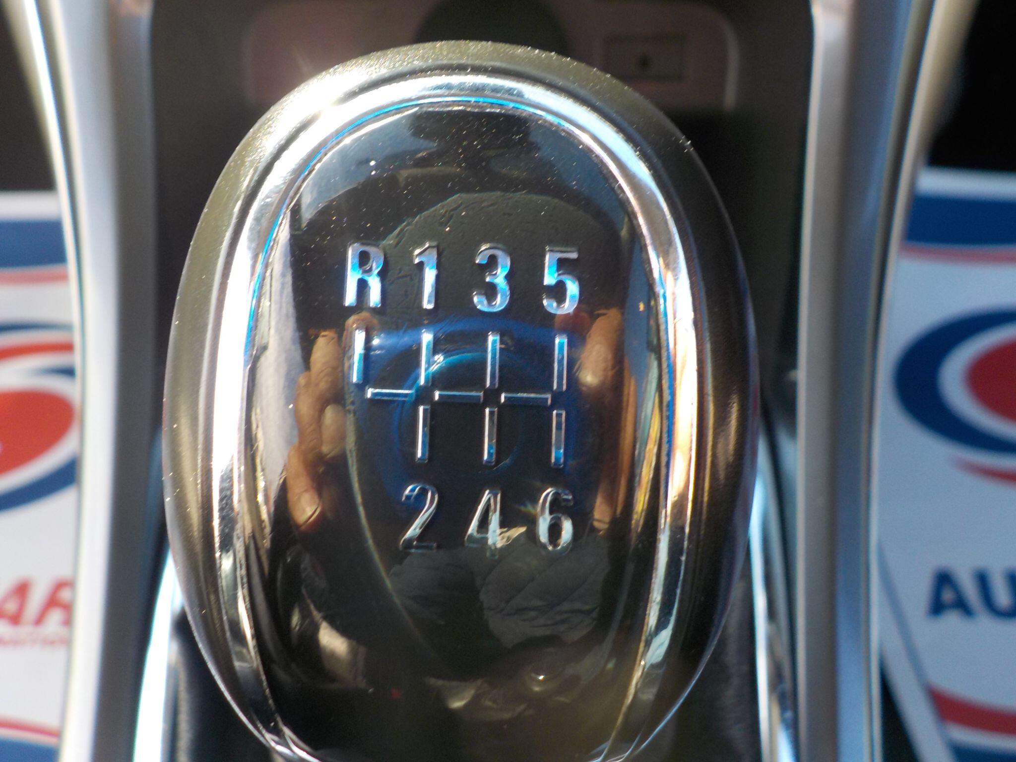 Vauxhall Astra 1.7 CDTi ecoFLEX 99g Elite Euro 5 (s/s) 5dr