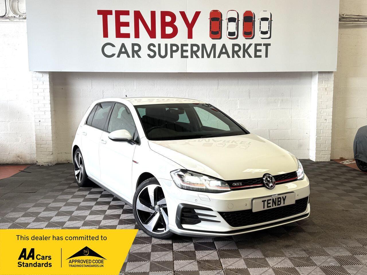 Volkswagen Golf main image
