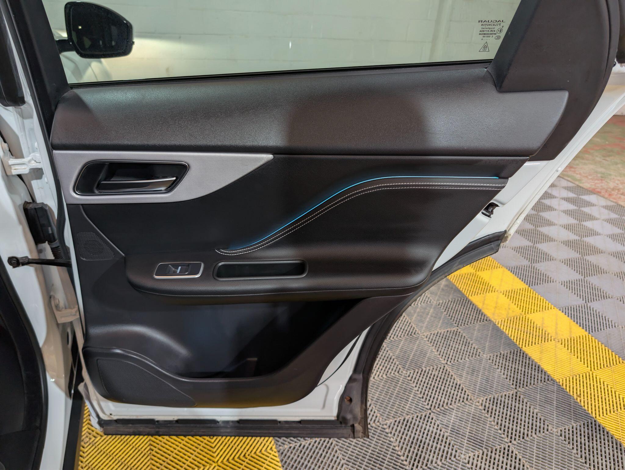 Jaguar F-Pace view 43