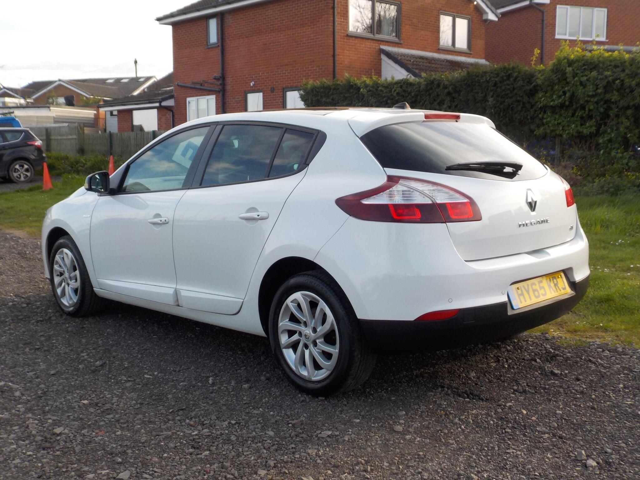 Renault Megane 1.5 dCi Limited Nav Euro 6 (s/s) 5dr