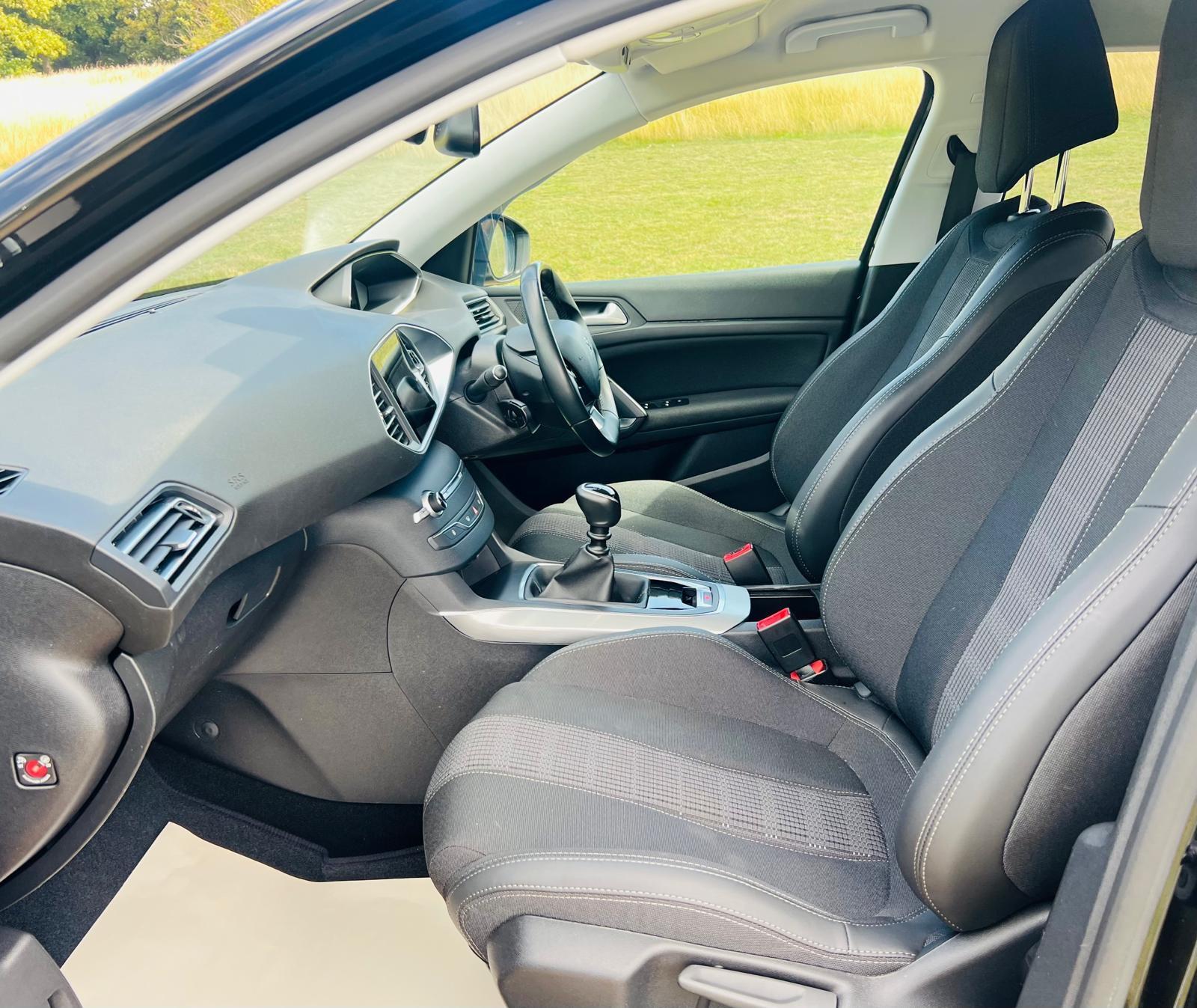 2020 Peugeot 308 SW 1.5 BlueHDi Allure Euro 6 (s/s) 5dr • 57,000 miles image 18