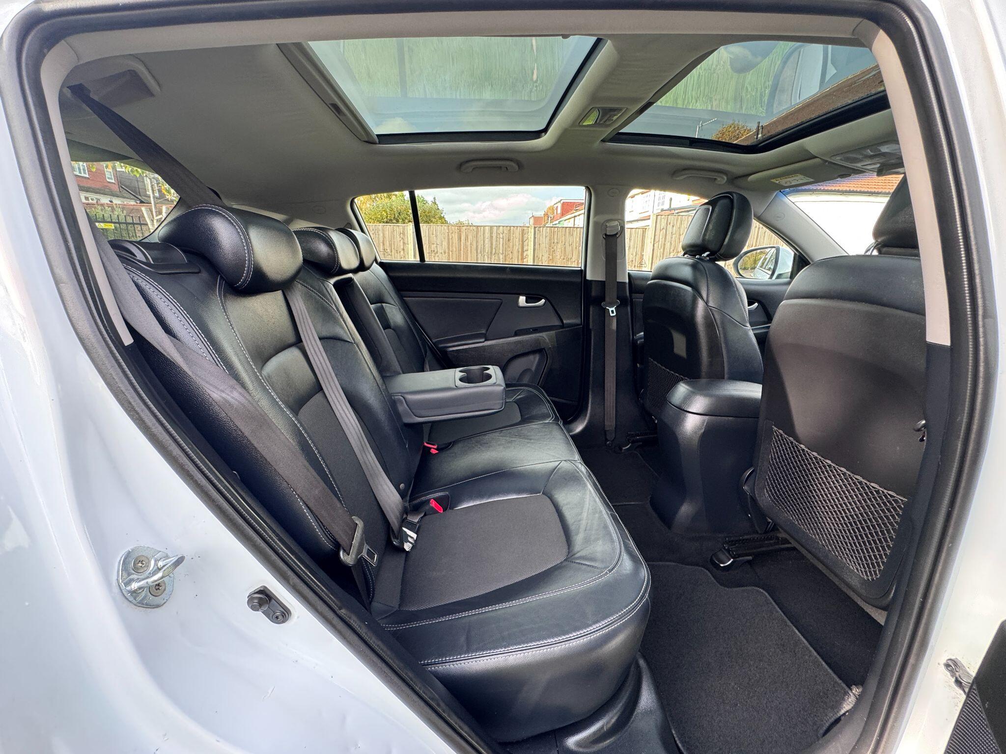 2015 Kia Sportage image 20