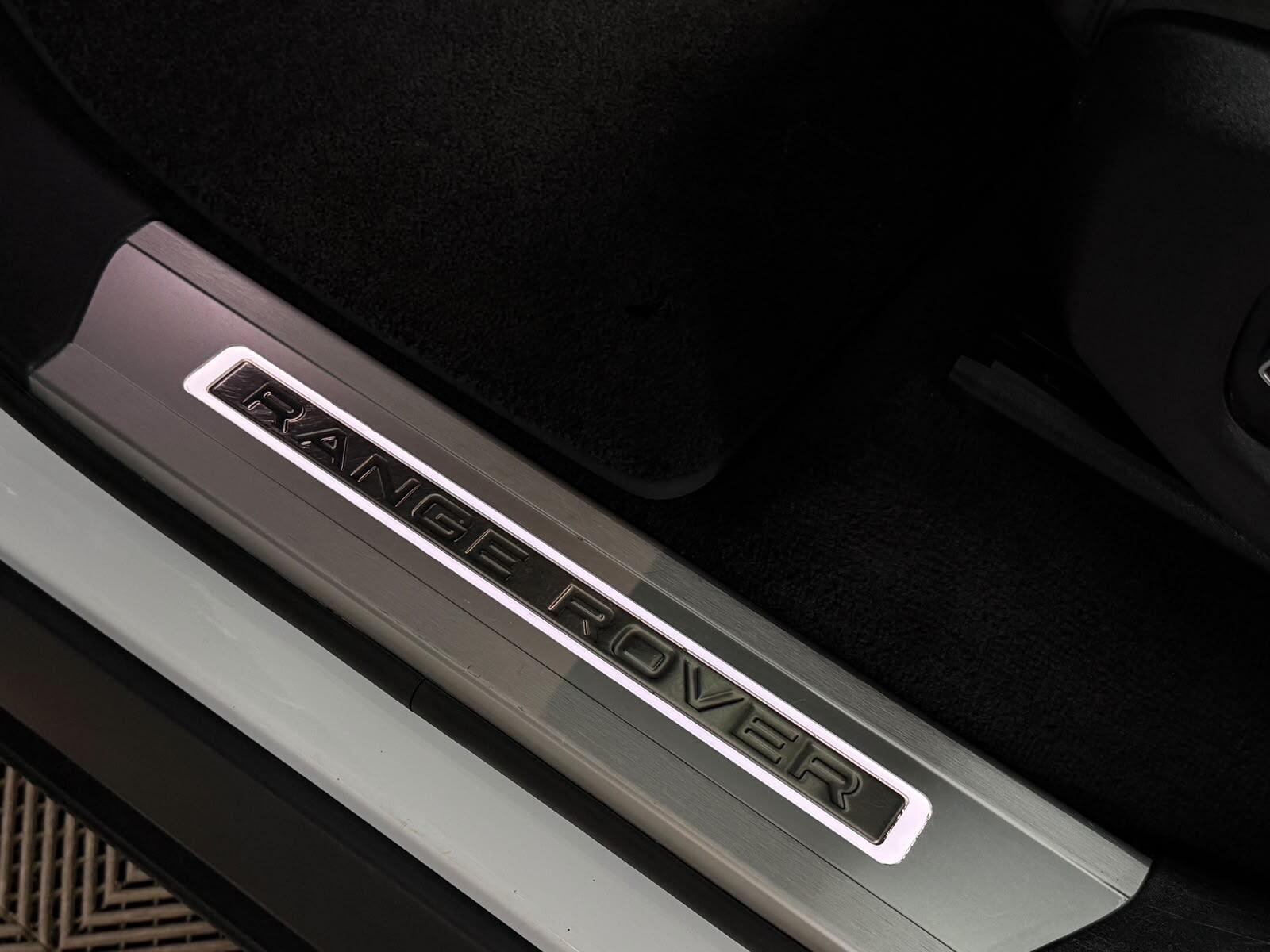 Land Rover Range Rover Sport view 34