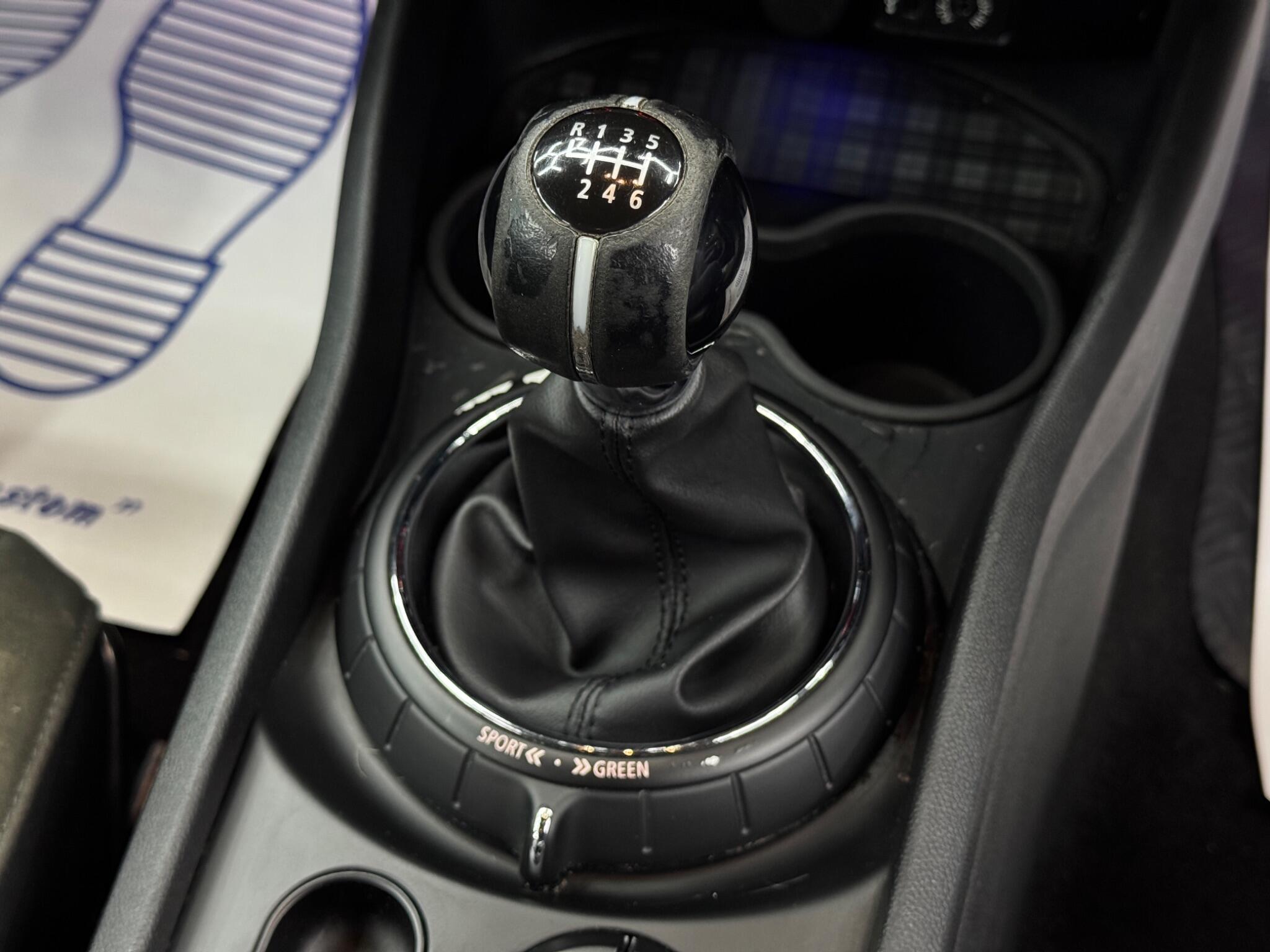 Mini Clubman view 26