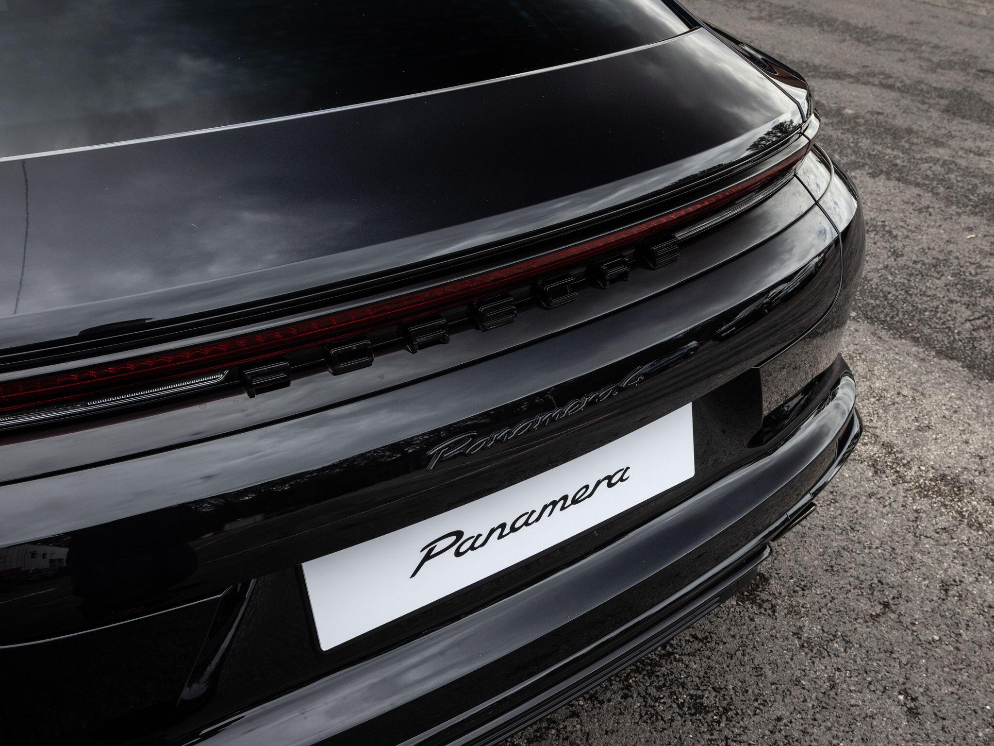 Porsche Panamera view 33