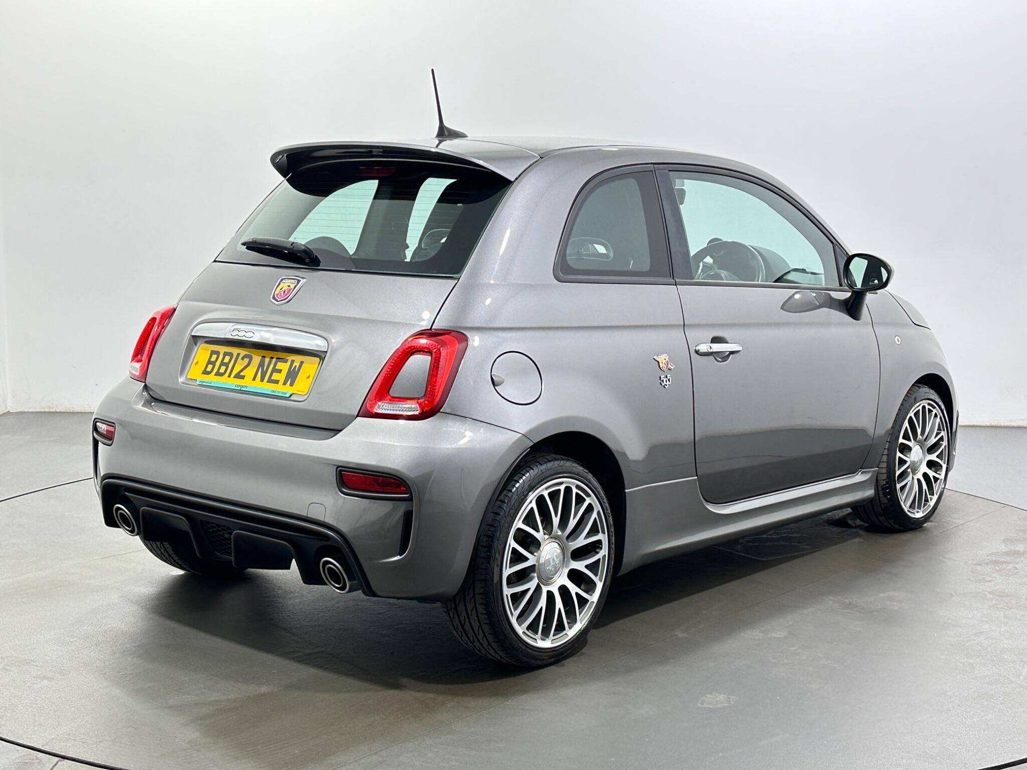 Abarth 595 view 8